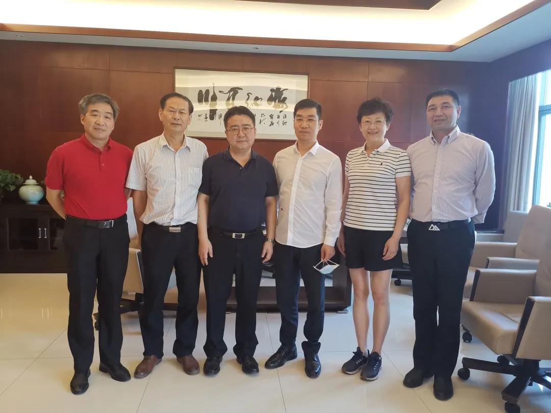 8c1cf6b196bb2465198fdb5c61a3e406