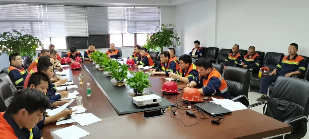 e4c550215b5c044aff1b863a0d75c932